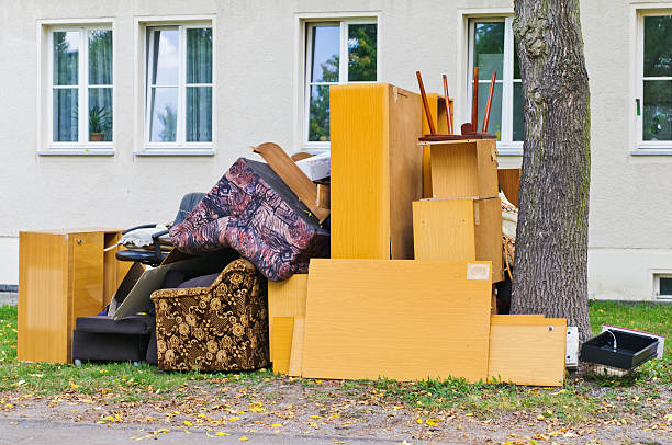 Best Estate Cleanout Services  in Leominster, MA